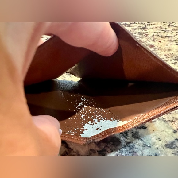 Louis Vuitton Monogram Kisslock Wallet - Picture 11 of 12